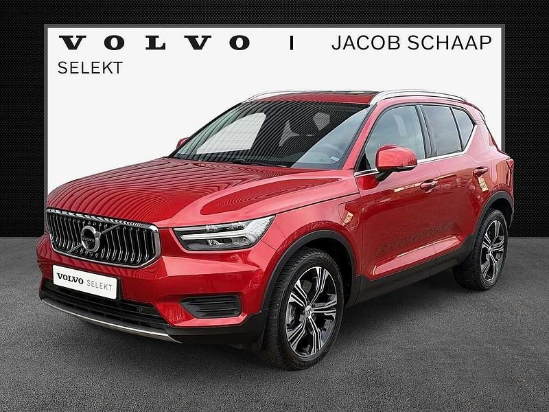 Oranje Occasion 2021 Volvo XC40 Inscription SUV | € 27.900 (Duur) - Afbeelding 1/4