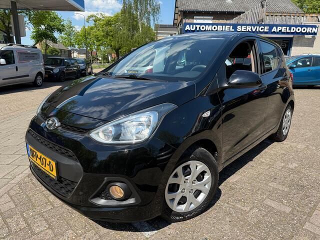 Zwart Gebruikt 2013 Hyundai i10 Hatchback | € 6.450 (Duur) - Afbeelding 1/4