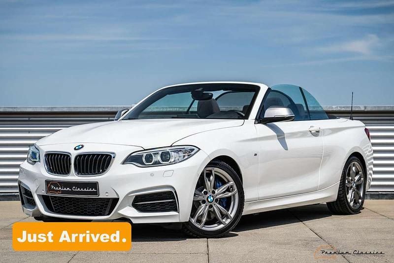 Wit Gebruikt 2015 BMW M235 Executive Cabriolet | € 34.950 (Eerlijke prijs) - Afbeelding 1/4