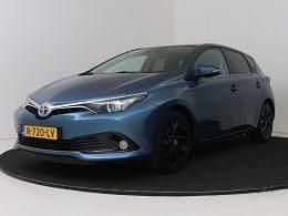 Blauw metallic Gebruikt 2016 Toyota Auris Limited Hatchback | € 15.945 (Eerlijke prijs) - Afbeelding 1/3