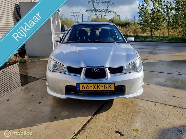 Grijs Gebruikt 2007 Subaru Impreza Comfort Sedan | € 3.500 - Afbeelding 1/4
