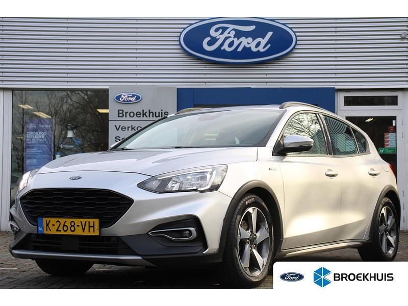 Grijs Gebruikt 2021 Ford Focus Business Edition Hatchback | € 18.395 (Eerlijke prijs) - Afbeelding 1/4