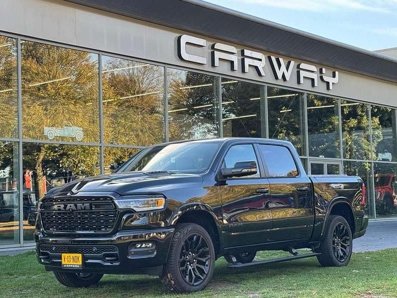 Zwart Nieuw 2024 Dodge Ram Limited Pickup | € 84.900 (Goede deal) - Afbeelding 1/4