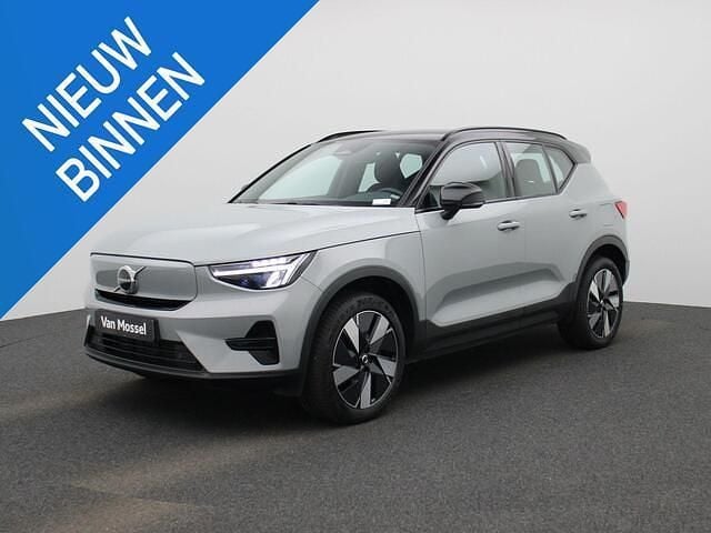 Grijs Gebruikt 2022 Volvo XC40 Plus SUV | € 36.840 (Super prijs) - Afbeelding 1/4