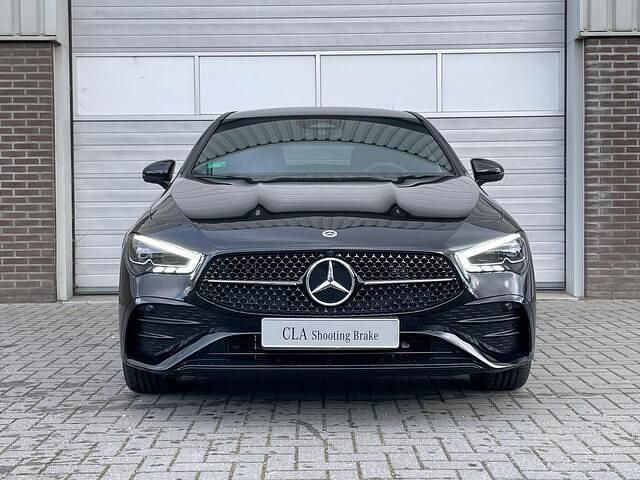 Occasion Mercedes CLA250 Shooting Brake Advanced 218 PK (160 kW) 2024 Zilver Stationwagen
