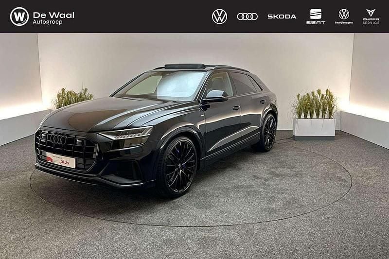 Orkazwart metallic Gebruikt 2021 Audi Q8 S-Line SUV | € 63.800 (Goede deal) - Afbeelding 1/3