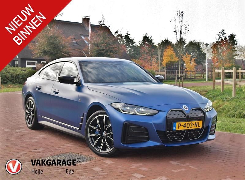 Blauw Gebruikt 2022 BMW i4 Executive Sedan | € 46.490 (Iets duurder) - Afbeelding 1/4