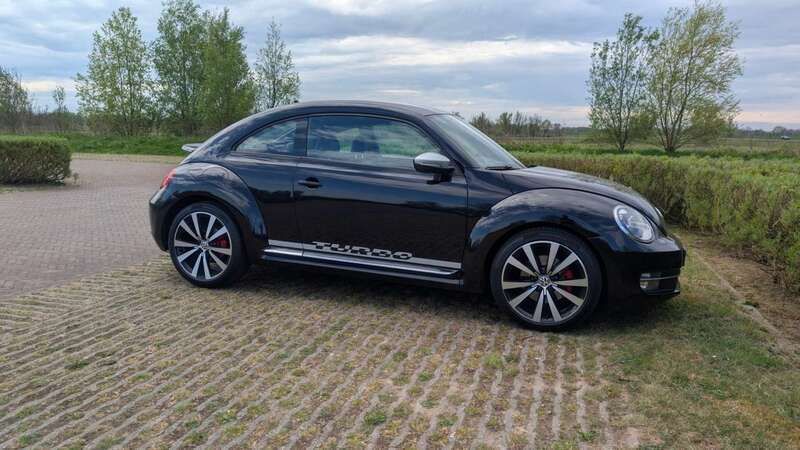 Zwart Gebruikt 2012 VW Beetle Sport Hatchback | € 10.950 (Eerlijke prijs) - Afbeelding 1/4
