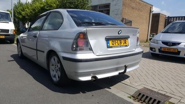 Occasion BMW 318 Compact Comfort Edition 143 PK (105 kW) 2002 Grijs Hatchback