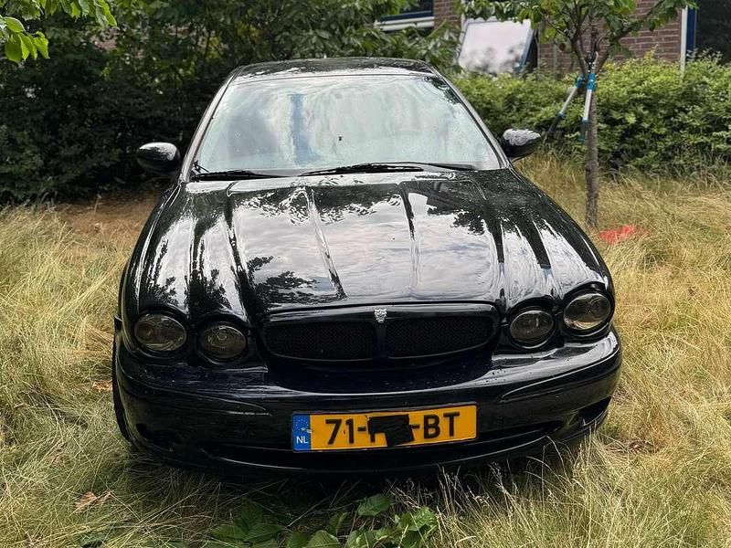 Zwart Gebruikt 2004 Jaguar X-type Sedan | € 2.500 (Super prijs) - Afbeelding 1/4