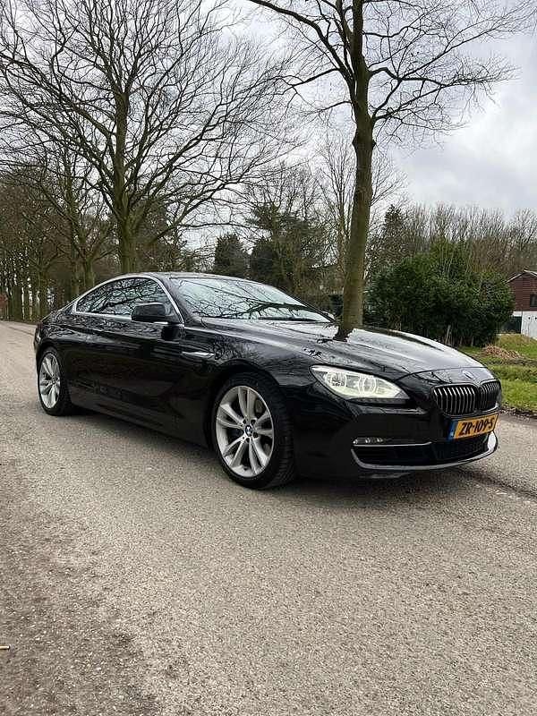 Zwart Gebruikt 2012 BMW 640 Coupé | € 19.950 (Eerlijke prijs) - Afbeelding 1/4