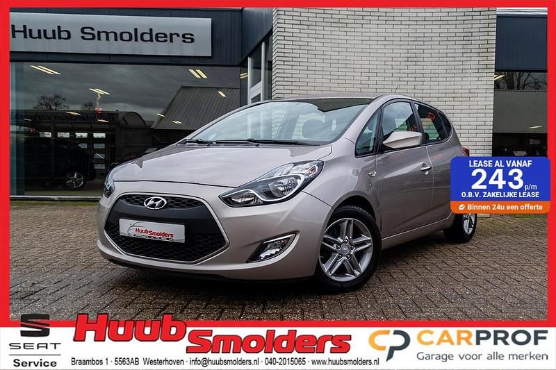 Beige Gebruikt 2017 Hyundai ix20 GO! Hatchback | € 15.985 (Duur) - Afbeelding 1/4