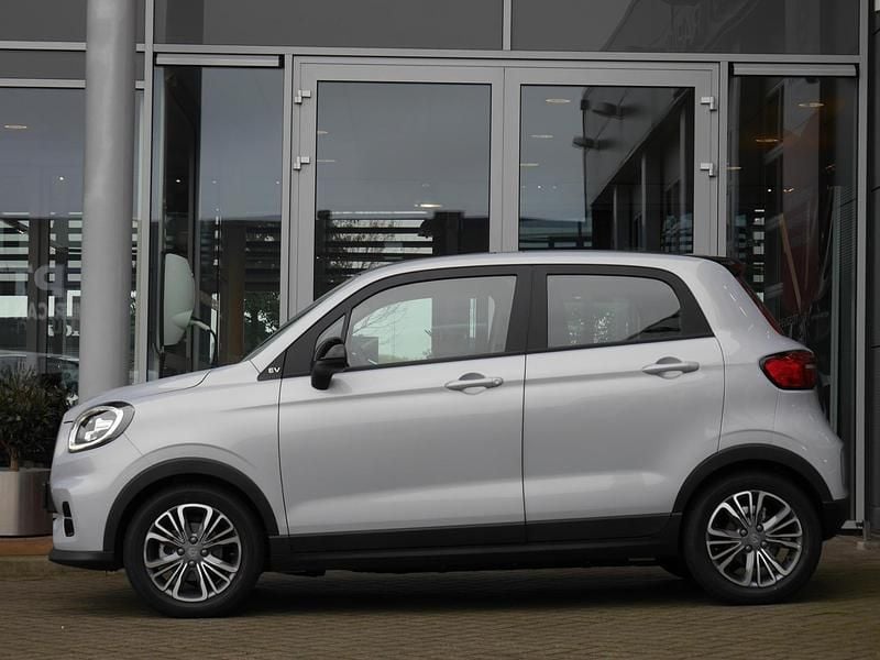 Occasion Leapmotor T03 47 kW (65 PK) 2024 Grijs Hatchback