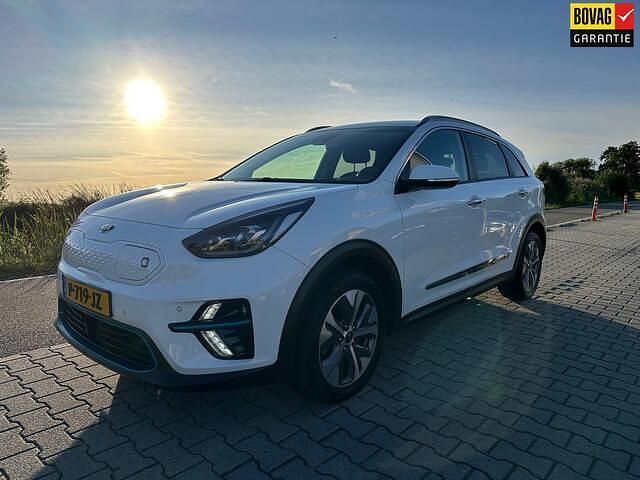 Wit Gebruikt 2020 Kia e-Niro SUV | € 17.950 (Super prijs) - Afbeelding 1/4