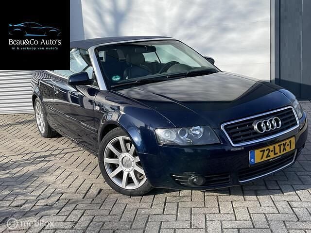 Blauw Occasion 2003 Audi A4 Cabriolet Proline Cabriolet | € 1.950 (Eerlijke prijs) - Afbeelding 1/4