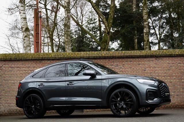 Occasion Audi Q5 Sportback Black Edition 367 PK (269 kW) 2023 Grijs (metallic) SUV