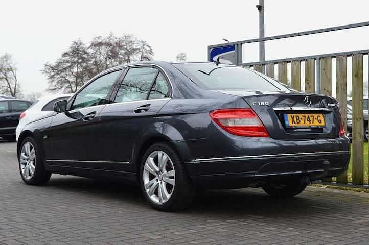Occasion Mercedes C180 Avantgarde 157 PK (115 kW) 2010 Grijs (metallic) Sedan