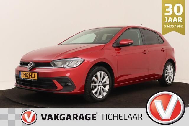 Rood Gebruikt 2022 VW Polo Hatchback | € 17.199 (Eerlijke prijs) - Afbeelding 1/3