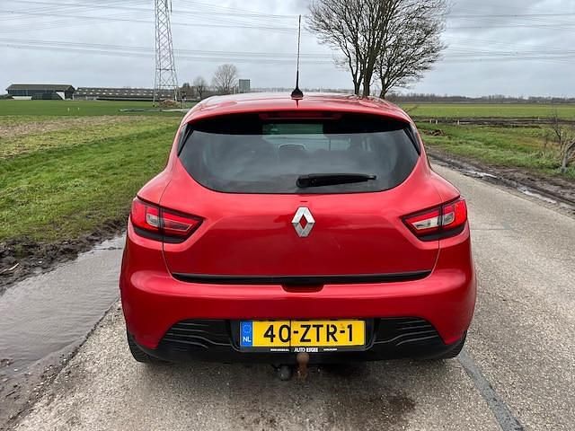 Occasion Renault Clio IV Collection 90 PK (66 kW) 2013 Rood Hatchback