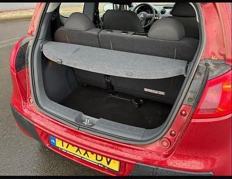 Gebruikt 2007 Mitsubishi Colt | € 1.850 - Afbeelding 1/4