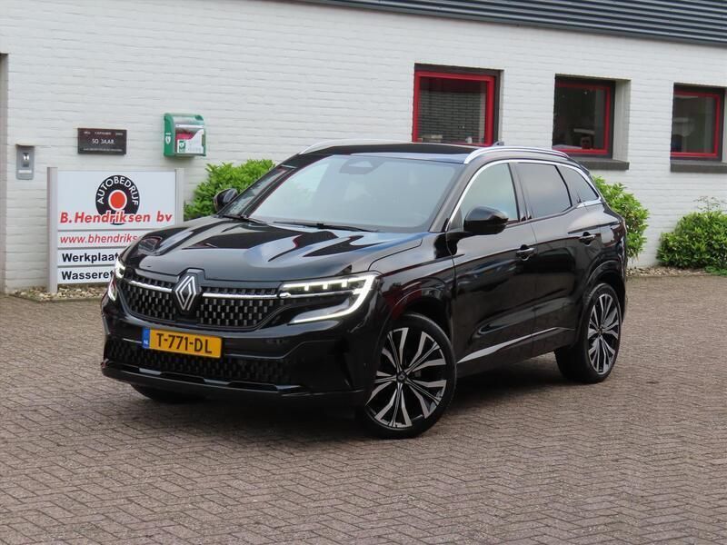 Zwart Gebruikt 2023 Renault Austral Iconic SUV | € 35.950 (Eerlijke prijs) - Afbeelding 1/4