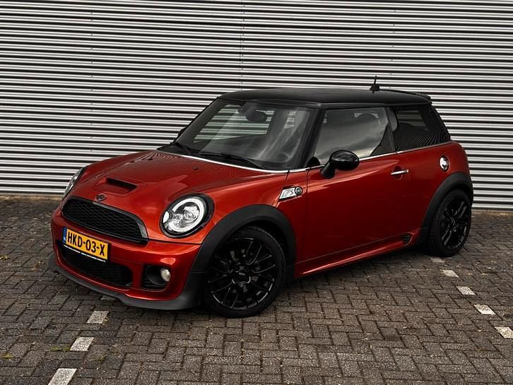 Gebruikt 2014 Mini John Cooper Works Hatchback | € 10.995 (Goede deal) - Afbeelding 1/4