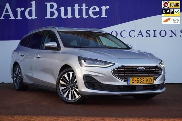 Grijs Gebruikt 2023 Ford Focus Titanium X Stationwagen | € 16.999 (Goede deal) - Afbeelding 1/4