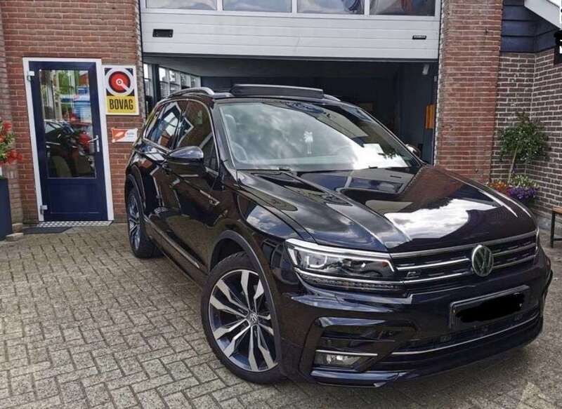 Zwart Gebruikt 2018 VW Tiguan Highline SUV | € 27.500 (Eerlijke prijs) - Afbeelding 1/4