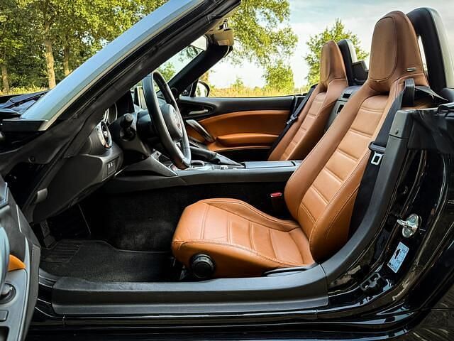 Occasion Fiat 124 Spider Lusso 140 PK (102 kW) 2018 Zwart Cabriolet