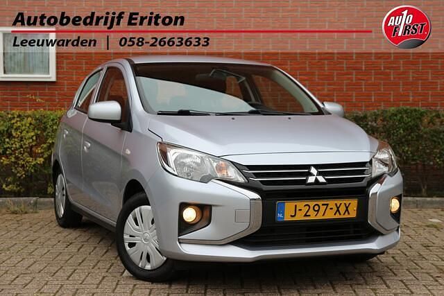 Grijs Gebruikt 2020 Mitsubishi Space Star Hatchback | € 7.945 (Eerlijke prijs) - Afbeelding 1/4