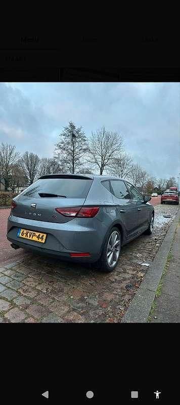 Grijs Gebruikt 2013 Seat Leon FR Sedan | € 7.000 (Goede deal) - Afbeelding 1/4