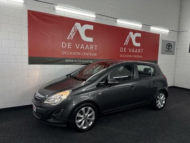 Grijs Gebruikt 2012 Opel Corsa Hatchback | € 5.999 (Eerlijke prijs) - Afbeelding 1/4