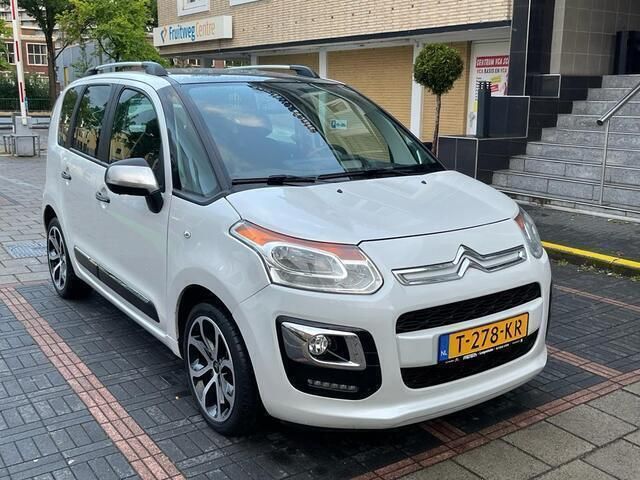 Wit Gebruikt 2016 Citroën C3 Picasso Exclusive MPV | € 6.950 (Eerlijke prijs) - Afbeelding 1/4