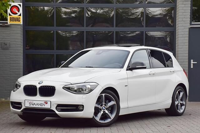 Wit Gebruikt 2012 BMW 120 Basis Hatchback | € 8.950 (Iets duurder) - Afbeelding 1/4