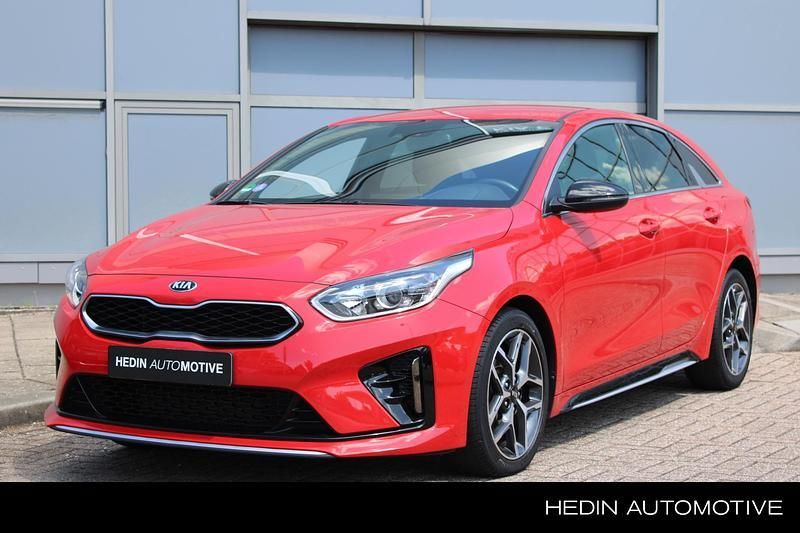 Rood Gebruikt 2021 Kia ProCeed GT-Line Hatchback | € 19.945 (Eerlijke prijs) - Afbeelding 1/4