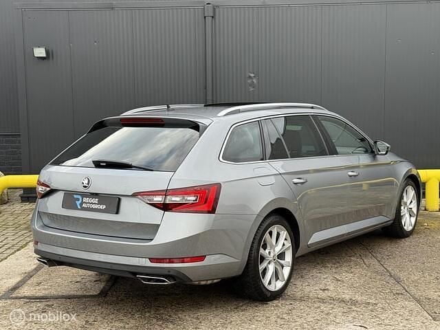 Occasion Skoda Superb Style 280 PK (205 kW) 2016 Grijs Stationwagen
