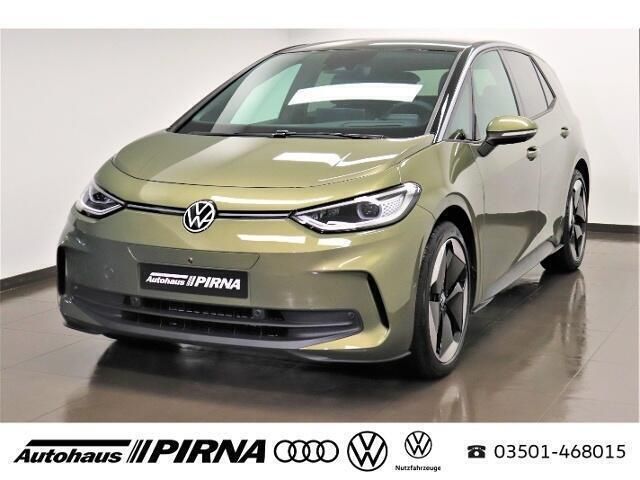 Groen Gebruikt 2023 VW ID.3 Pro Hatchback | € 53.149 - Afbeelding 1/4