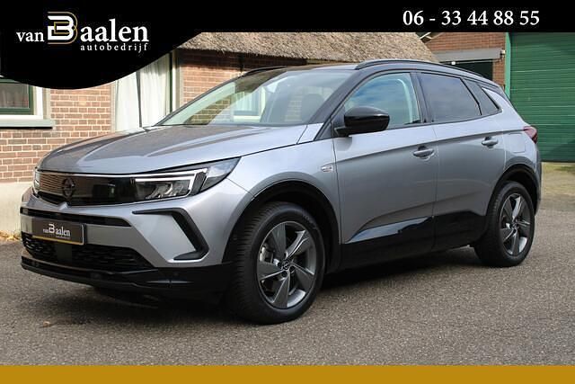 Grijs (metallic) Occasion 2022 Opel Grandland X GS Line SUV | € 24.750 (Eerlijke prijs) - Afbeelding 1/4