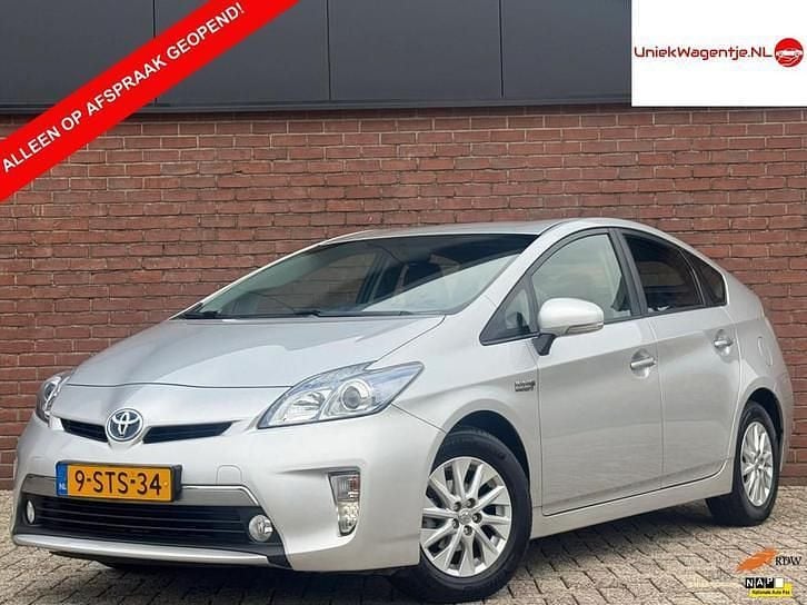Gebruikt 2013 Toyota Prius | € 12.995 - Afbeelding 1/1