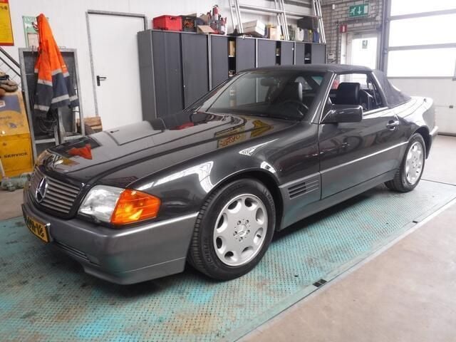 Occasion Mercedes 300 1992 Grijs