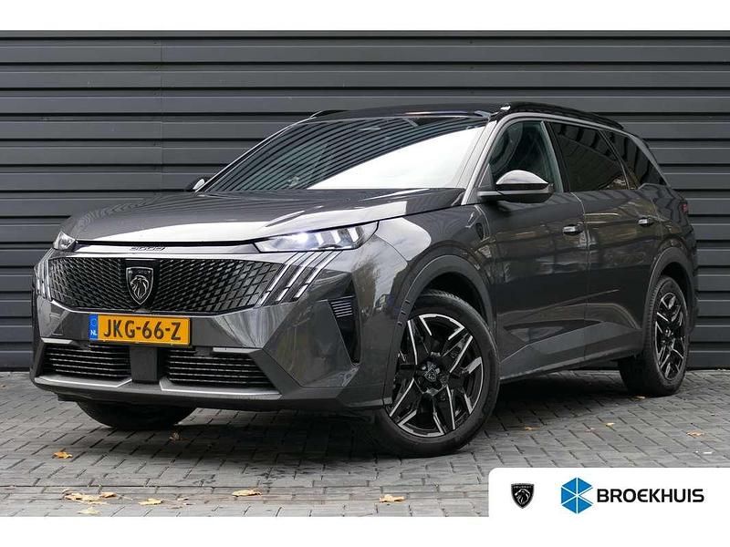 Grijs Occasion 2025 Peugeot 5008 GT SUV | € 39.900 (Iets duurder) - Afbeelding 1/4