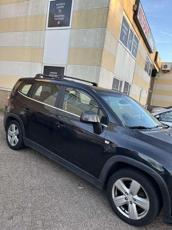 Occasion Chevrolet Orlando LTZ 141 PK (103 kW) 2011 Zwart MPV