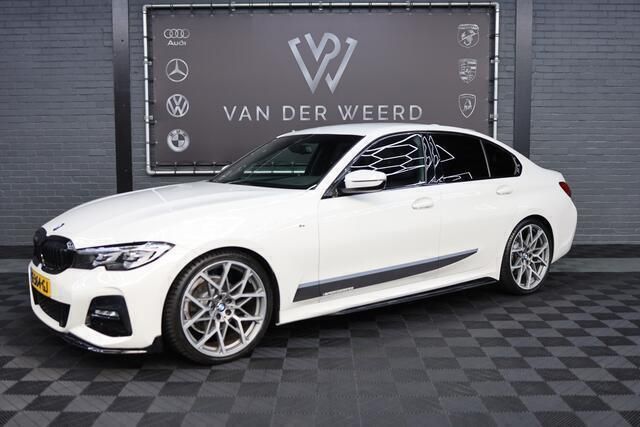 Wit Gebruikt 2019 BMW 320 Executive Sedan | € 30.900 (Duur) - Afbeelding 1/4