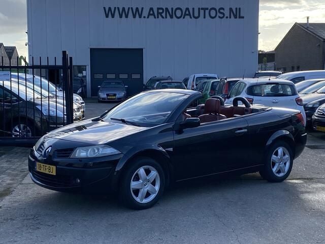 Zwart Occasion 2006 Renault Mégane Cabriolet Cabriolet | € 1.595 (Duur) - Afbeelding 1/4