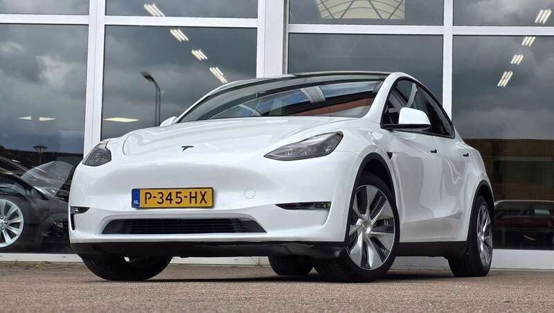 Wit Gebruikt 2022 Tesla Model Y Long Range SUV | € 34.344 (Goede deal) - Afbeelding 1/3