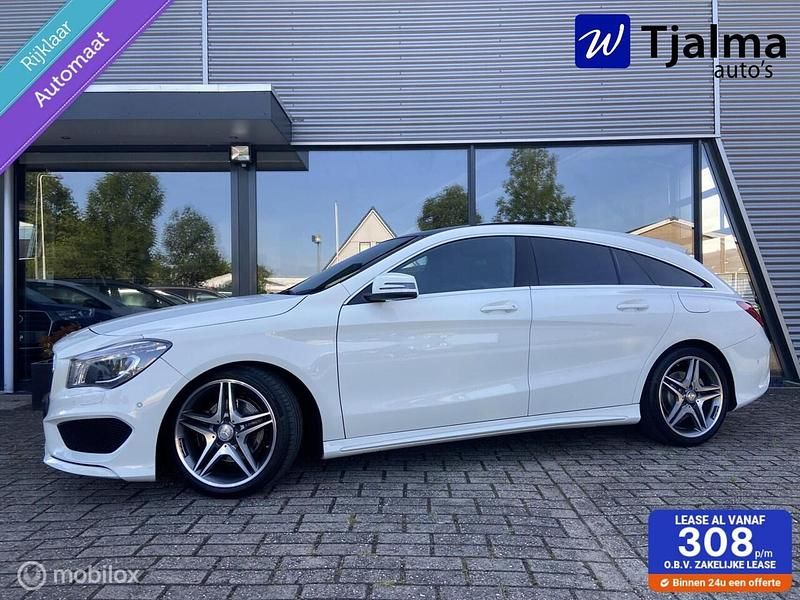 Wit Occasion 2015 Mercedes CLA180 Shooting Brake AMG Stationwagen | € 17.997 (Iets duurder) - Afbeelding 1/4