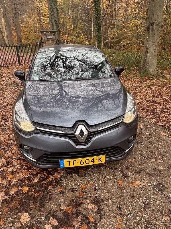 Grijs Gebruikt 2018 Renault Clio IV LIMITED Hatchback | € 6.700 (Goede deal) - Afbeelding 1/4