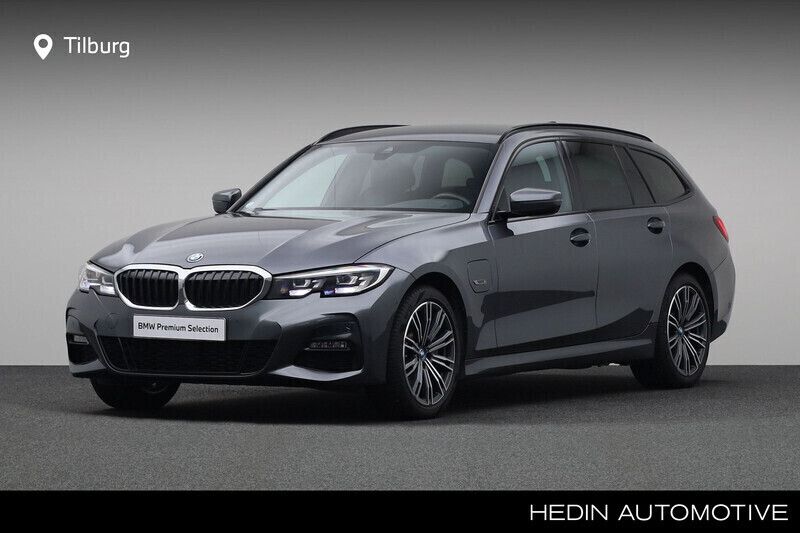 Grijs Gebruikt 2022 BMW 330e Executive Stationwagen | € 39.880 (Eerlijke prijs) - Afbeelding 1/4