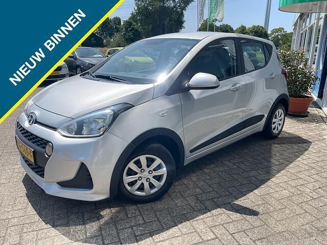 Grijs Gebruikt 2019 Hyundai i10 Comfort Hatchback | € 10.450 (Goede deal) - Afbeelding 1/4