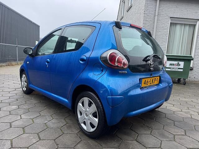 Occasion Toyota Aygo Comfort 68 PK (50 kW) 2010 Blauw Hatchback